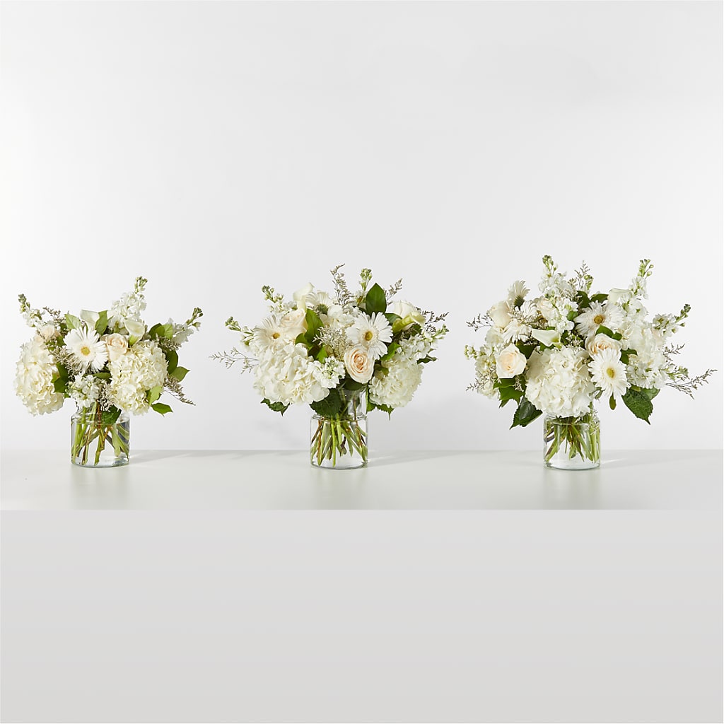Sun-drenched Blooms Box Bouquet – CARLOS BLOOMS & EVENTS, Garnerville NY