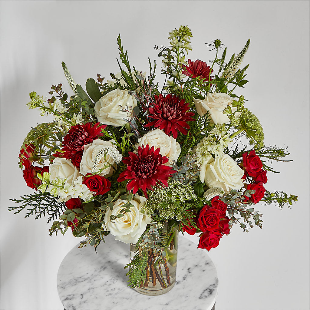 Favorite Traditions Bouquet – CARLOS BLOOMS & EVENTS, Garnerville NY