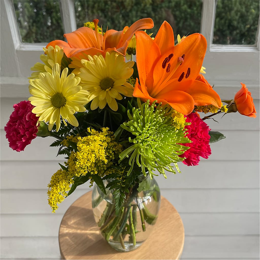 Bold & Bright – A Florist Original – CARLOS BLOOMS & EVENTS, Garnerville NY