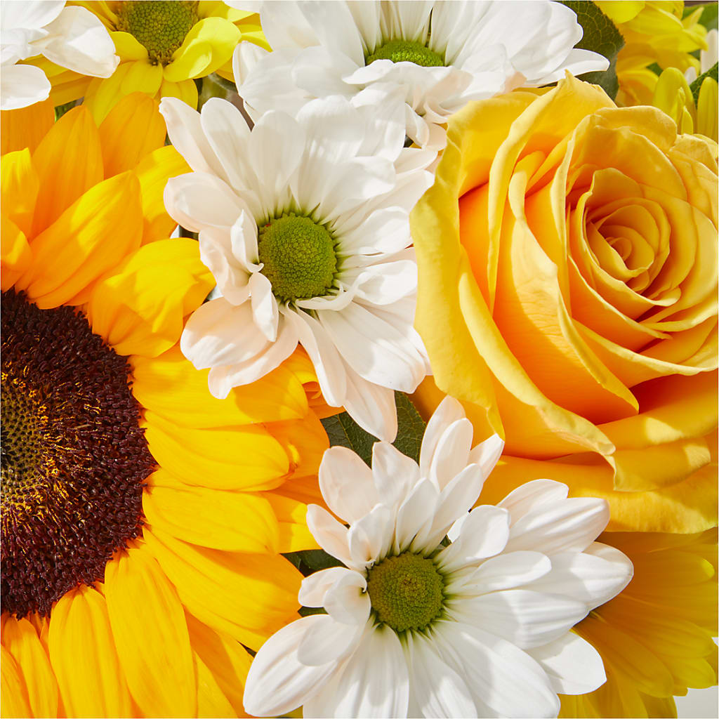 Be Happy Bouquet – CARLOS BLOOMS & EVENTS, Garnerville NY