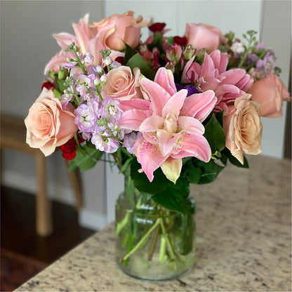 Romantique Bouquet – CARLOS BLOOMS & EVENTS, Garnerville NY