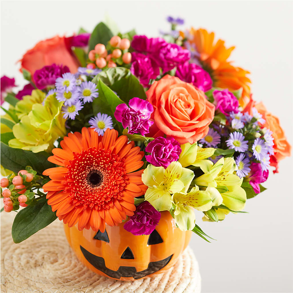 Tricks & Treats Pumpkin – CARLOS BLOOMS & EVENTS, Garnerville NY