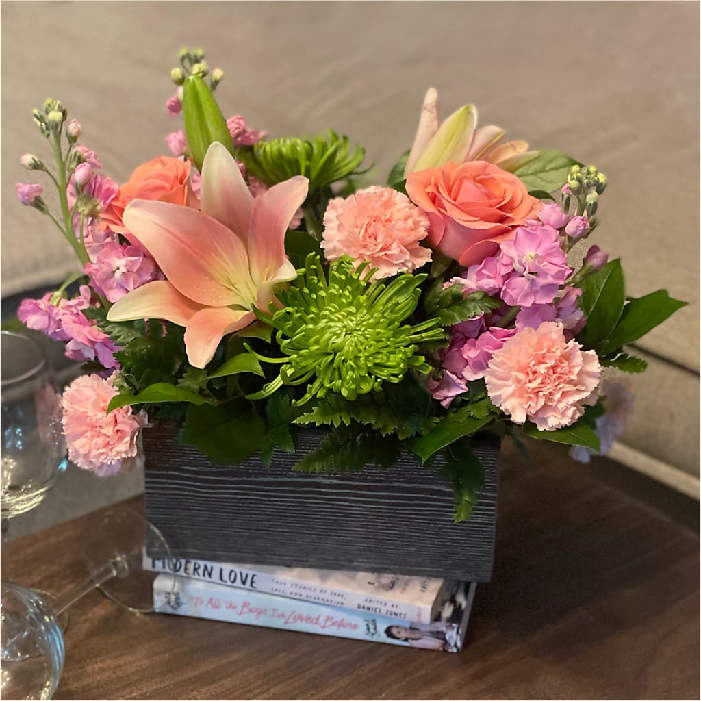 Beautiful Spirit Basket – CARLOS BLOOMS & EVENTS, Garnerville NY