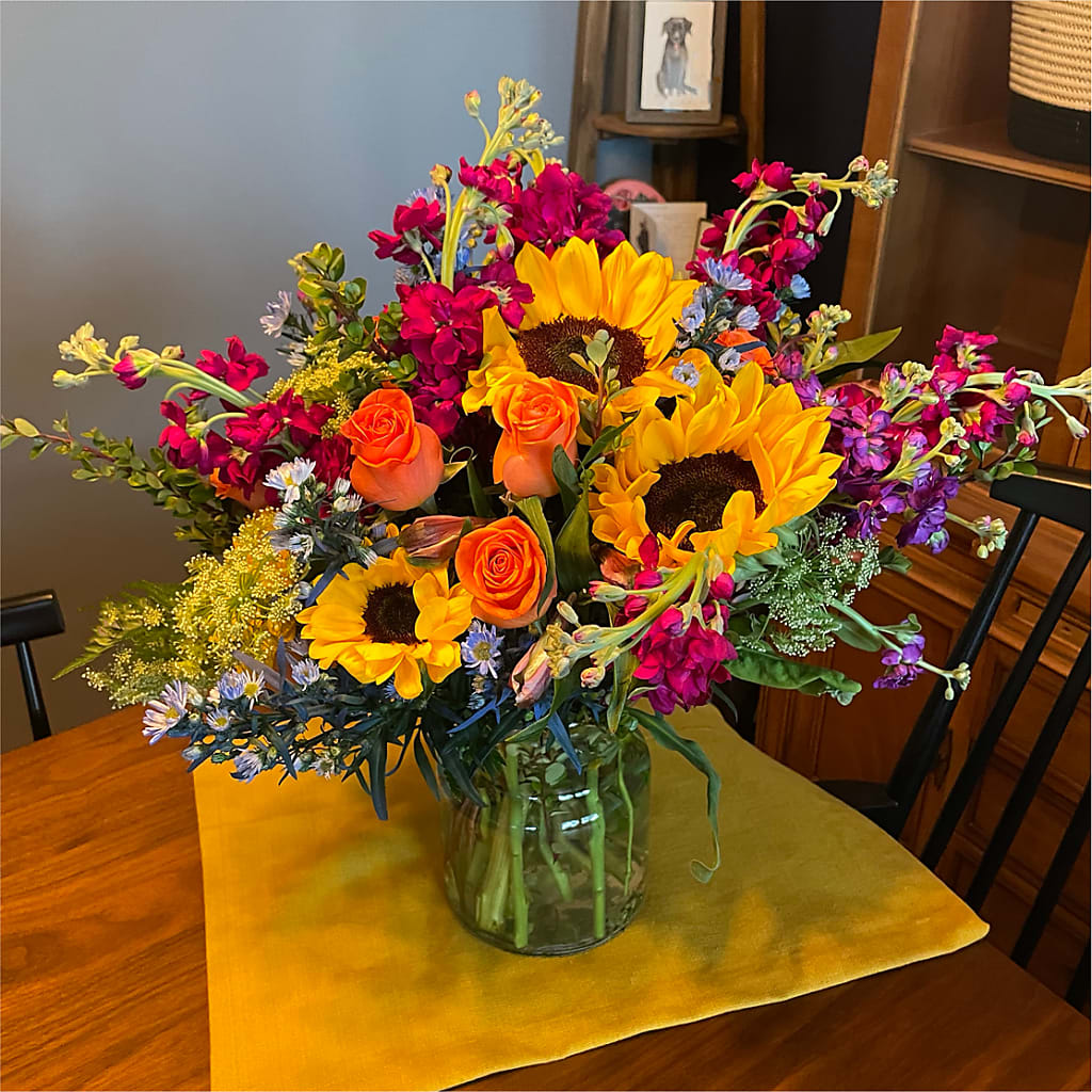 Rays of Life Bouquet – CARLOS BLOOMS & EVENTS, Garnerville NY