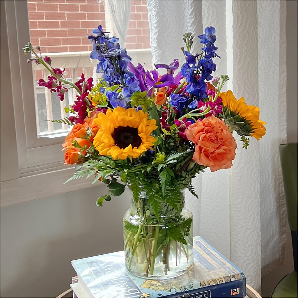 Rays of Life Bouquet – CARLOS BLOOMS & EVENTS, Garnerville NY