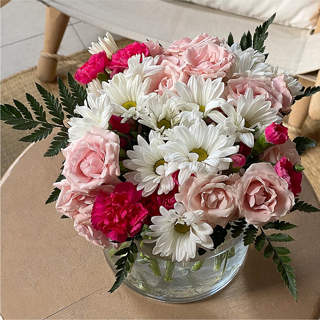 Sweet Surprises® Bouquet – CARLOS BLOOMS & EVENTS, Garnerville NY