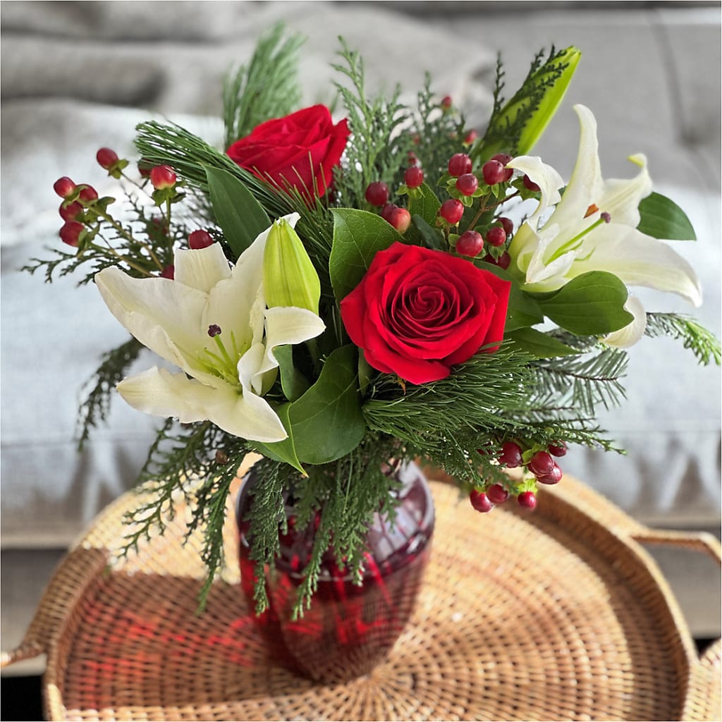 Evergreen Delight Bouquet – CARLOS BLOOMS & EVENTS, Garnerville NY