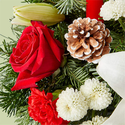 Seasonal Festivities Centerpiece – CARLOS BLOOMS & EVENTS, Garnerville NY
