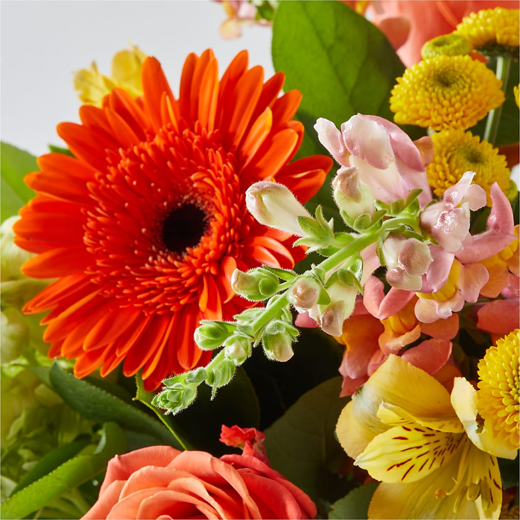 Autumn Sunshine Bouquet – CARLOS BLOOMS & EVENTS, Garnerville NY