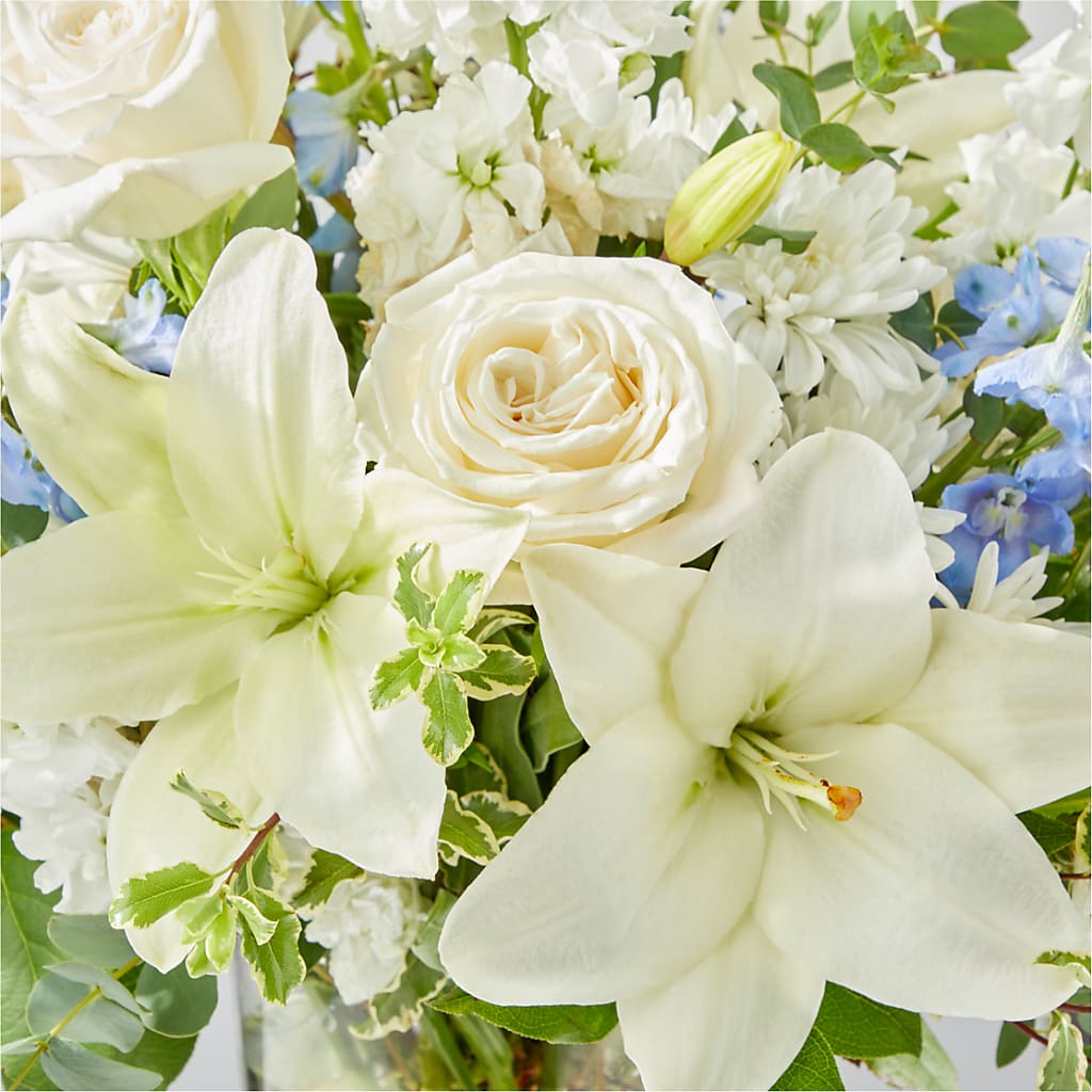 Peace of Mind Bouquet – CARLOS BLOOMS & EVENTS, Garnerville NY