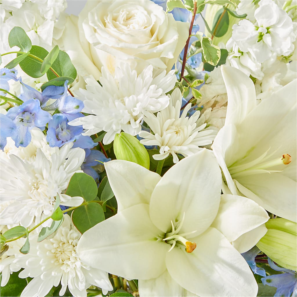 Peace of Mind Bouquet – CARLOS BLOOMS & EVENTS, Garnerville NY