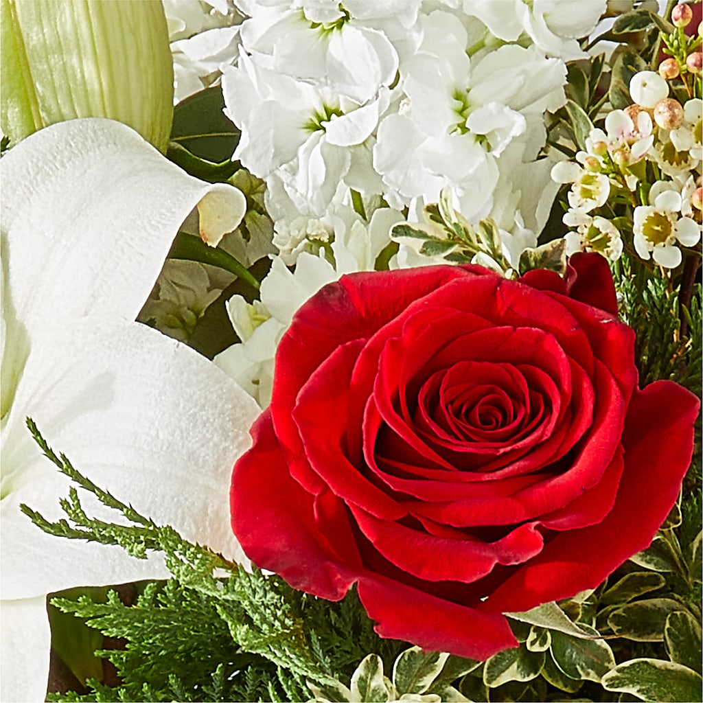 Twinkle Lights Bouquet – CARLOS BLOOMS & EVENTS, Garnerville NY