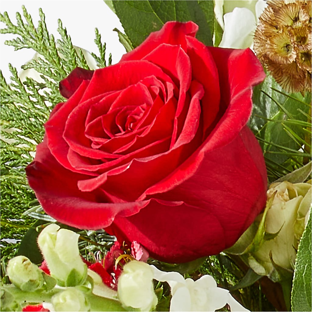 Deck the Halls Bouquet – CARLOS BLOOMS & EVENTS, Garnerville NY