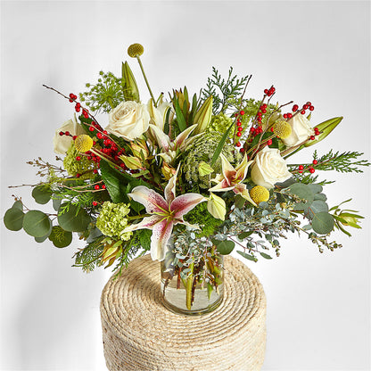 Berry & Bright Bouquet – CARLOS BLOOMS & EVENTS, Garnerville NY